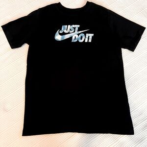 Nike Boy’s T-Shirt